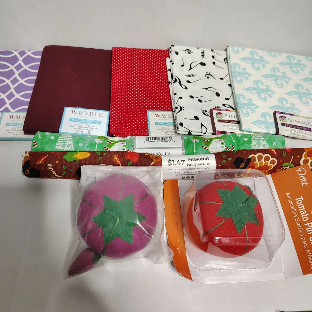Fat Quarter Fabric Sewing 7 Piece Bundle Lot 18x21 inches NEW